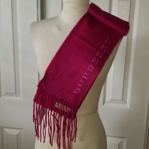 Burberry 💯 Cashmere Rare "Skinny" Scarf 💖